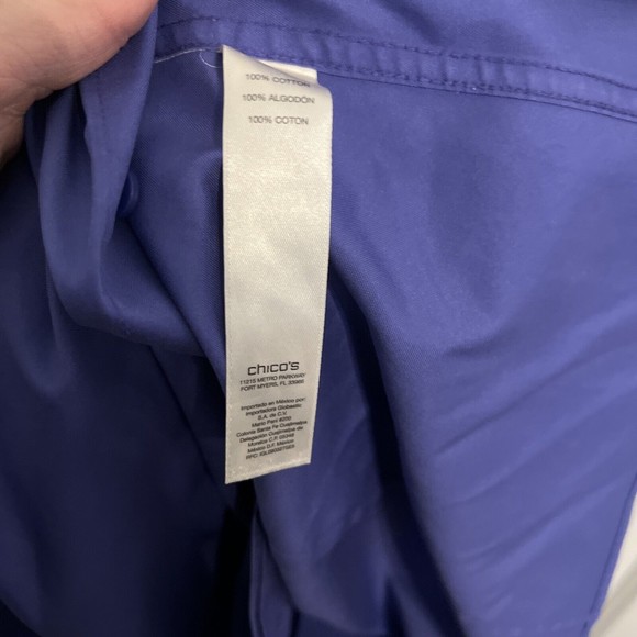 Chico’s Purple No Iron Button Up Mid-Rise Top Womens Size O 100% Cotton - Picture 7 of 7